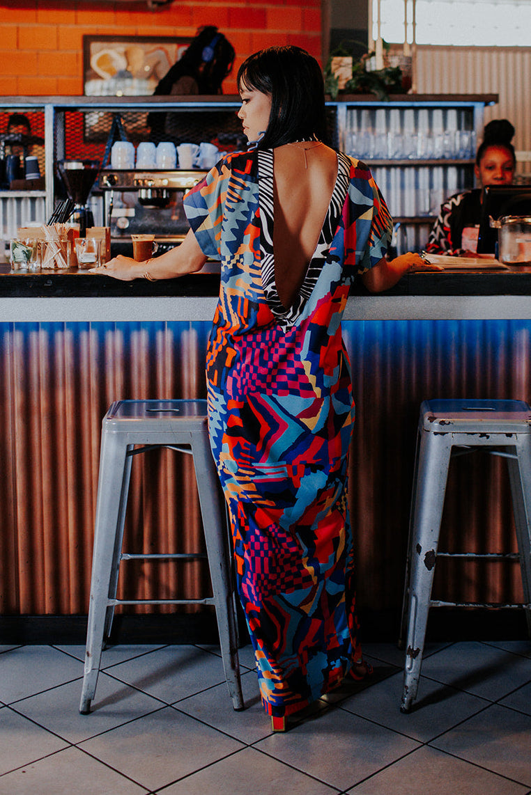 Tempo V Back Dress in Geometric Print
