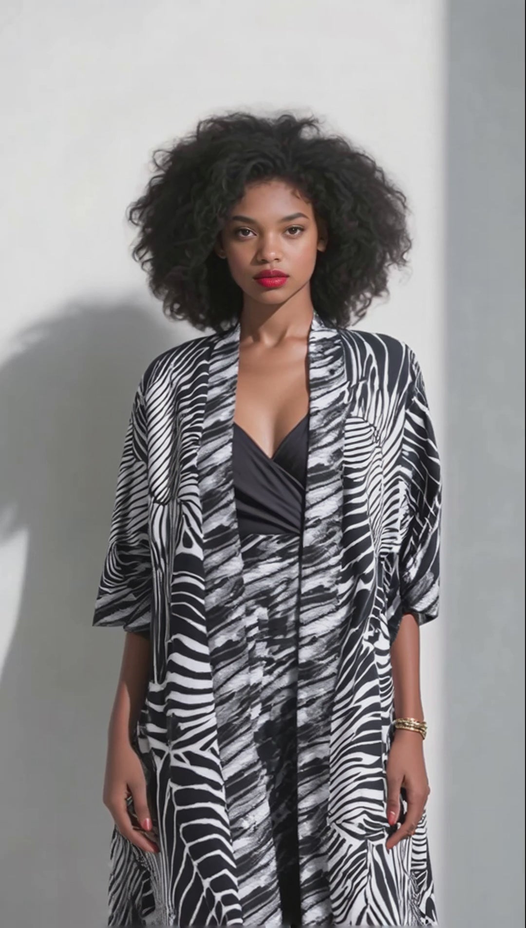 Forte Graphic Print Robe